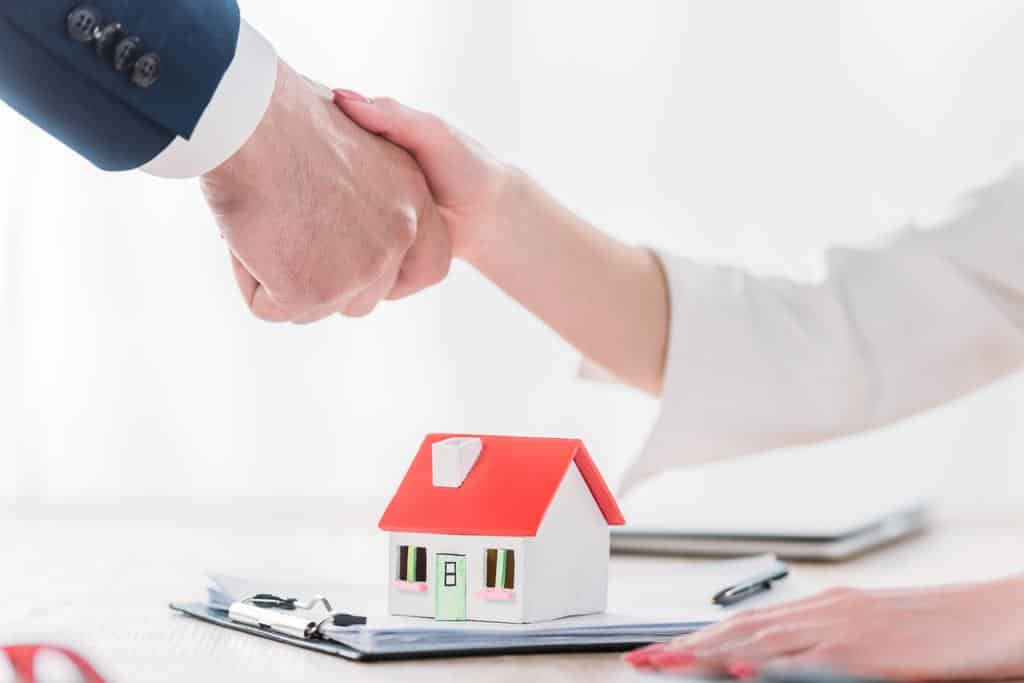 agent immobilier contrat